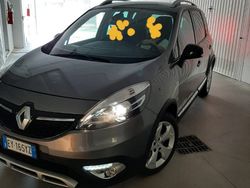 Grigio Usata 2015 Renault Scénic III Monovolume | 12.000 €