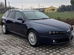 Blu/azzurro Usata 2006 Alfa Romeo 159 Distinctive Station wagon | 6900 € (Molto cara)