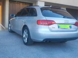 Grigio Usata 2011 Audi A4 Tre volumi | 6800 € (Buon prezzo)