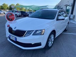 Bianco Usata 2019 Skoda Octavia Executive Station wagon | 12.800 € (Buon prezzo)