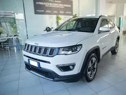 Bianco(met.) Usata 2020 Jeep Compass Limited SUV | 18.500 € (Buon prezzo)