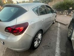 Usata 2010 Opel Astra | 3500 € (Buon prezzo)
