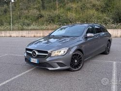 Grigio Usata 2016 Mercedes CLA220 Night Tre volumi | 11.499 € (Ottimo prezzo)