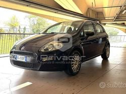 Nero Usata 2016 Fiat Punto Lounge Due volumi | 6670 € (Buon prezzo)