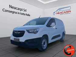 Bianco pastello Usata 2020 Opel Combo Monovolume | 9500 € (Buon prezzo)
