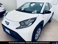 Bianco Nuova 2025 Toyota Aygo X Active SUV | 14.890 € (Ottimo prezzo)
