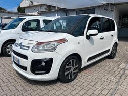 Bianco Usata 2013 Citroën C3 Picasso Seduction Monovolume | 3900 € (Molto cara)