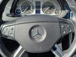 Grigio Usata 2009 Mercedes B180 Monovolume | 3500 € (Buon prezzo)