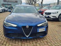 Blu Usata 2017 Alfa Romeo Giulia Business Tre volumi | 17.700 € (Super prezzo)