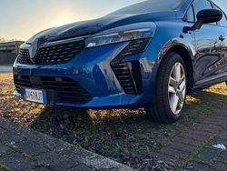 Blu Usata 2024 Renault Clio V Evolution Tre volumi | 17.000 € (Buon prezzo)