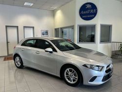 Argento Usata 2019 Mercedes A160 Business Tre volumi | 19.800 € (Cara)