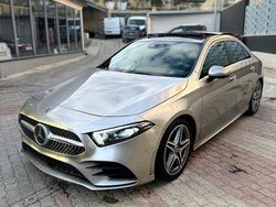 Grigio Usata 2020 Mercedes A180 AMG Premium Tre volumi | 17.999 € (Buon prezzo)