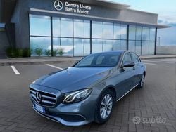 Grigio Usata 2020 Mercedes E220 Business Tre volumi | 36.500 € (Cara)