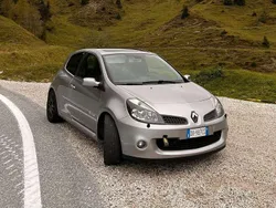 Argento Usata 2007 Renault Clio R.S. Luxe Due volumi | 16.000 € (Molto cara)