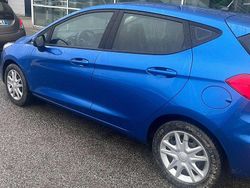 Blu/azzurro Usata 2019 Ford Fiesta Tre volumi | 10.500 € (Buon prezzo)