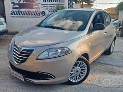 Grigio Usata 2014 Lancia Ypsilon Gold Due volumi | 6999 € (Buon prezzo)