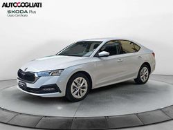 Bianco Usata 2022 Skoda Octavia Executive Tre volumi | 22.900 € (Buon prezzo)