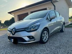 Grigio Usata 2018 Renault Clio IV Tre volumi | 7200 € (Buon prezzo)