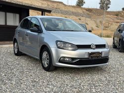 Grigio Usata 2016 VW Polo Comfortline Tre volumi | 9900 € (Buon prezzo)