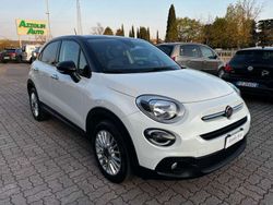 Bianco tetto nero Usata 2022 Fiat 500X SUV | 17.800 € (Buon prezzo)