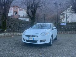 Bianco Usata 2010 Fiat Bravo Dynamic Due volumi | 2000 € (Buon prezzo)
