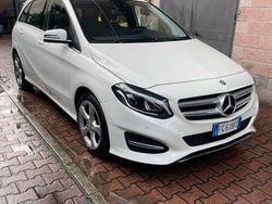 Usata 2016 Mercedes B180 Premium Monovolume | 14.000 € (Buon prezzo)