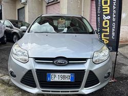 Grigio Usata 2012 Ford Focus Tre volumi | 4900 € (Cara)
