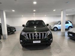 Verde Usata 2016 Toyota Land Cruiser Lounge+ Station wagon | 41.500 €