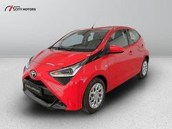 Rosso Usata 2019 Toyota Aygo X-play Due volumi | 8800 € (Ottimo prezzo)
