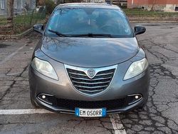 Grigio Usata 2012 Lancia Ypsilon Platinum Due volumi | 4500 € (Ottimo prezzo)