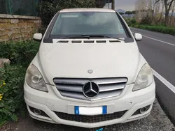 Usata 2011 Mercedes B180 Monovolume | 2450 € (Buon prezzo)