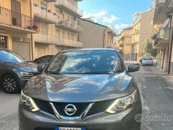 Grigio Usata 2014 Nissan Qashqai SUV | 12.000 €