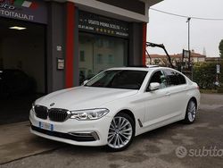 Bianco / pastello Usata 2020 BMW 530 Comfort Edition Tre volumi | 27.900 €