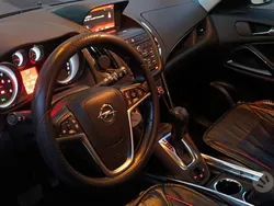 Usata 2016 Opel Zafira Tourer Monovolume | 11.500 € (Molto cara)
