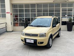 Giallo Usata 2009 Fiat Panda Climbing Due volumi | 3250 € (Buon prezzo)