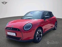 Nuova 2024 Mini Cooper SE Classic Due volumi | 35.900 € (Buon prezzo)