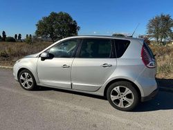 Argento Usata 2012 Renault Scénic III Dynamique Monovolume | 5700 € (Buon prezzo)