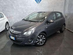 Bronzo Usata 2014 Opel Corsa Edition Tre volumi | 3900 € (Buon prezzo)