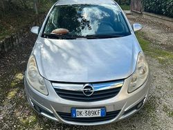 Usata 2008 Opel Corsa Tre volumi | 1200 € (Ottimo prezzo)