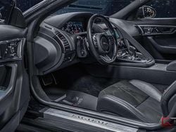 Verde Usata 2024 Jaguar F-Type R-Dynamic Coupé | 58.000 € (Buon prezzo)