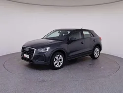 Grigio manhattan metallizzato Usata 2023 Audi Q2 Business SUV | 24.300 € (Buon prezzo)