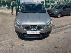 Argento Usata 2009 Nissan Qashqai Visia SUV | 5499 € (Buon prezzo)