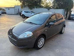 Marrone Usata 2009 Fiat Grande Punto Due volumi | 2900 € (Super prezzo)