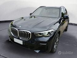 Carbon schwarz metallizzata Usata 2021 BMW X5 M Sport SUV | 45.900 € (Buon prezzo)