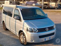 Grigio Usata 2011 VW Caravelle California Monovolume | 24.500 € (Buon prezzo)