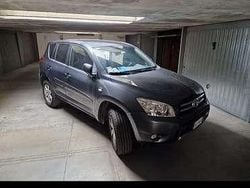 Usata 2009 Toyota RAV4 Sol SUV | 7000 € (Buon prezzo)