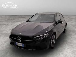 Nero Usata 2023 Mercedes A180 Advanced Plus Tre volumi | 29.900 € (Buon prezzo)