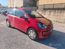 Rosso Usata 2013 VW up! Move Due volumi | 7790 € (Ottimo prezzo)