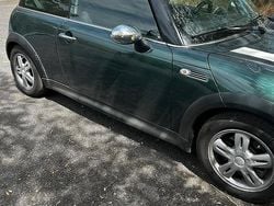 Verde Usata 2005 Mini One D Due volumi | 2250 € (Molto cara)