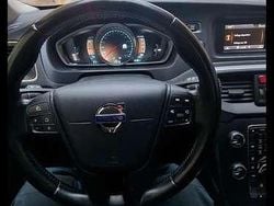 Usata 2013 Volvo V40 R-Design Kinetic Tre volumi | 8700 € (Cara)